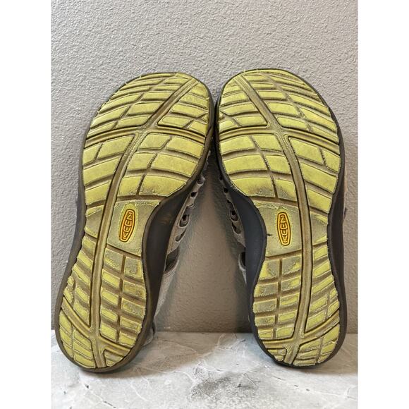 Keen Cypress Sandals Womens 8 Tan Gray Closed Toe Arch Support EVA Footbed Sport - Picture 7 of 7